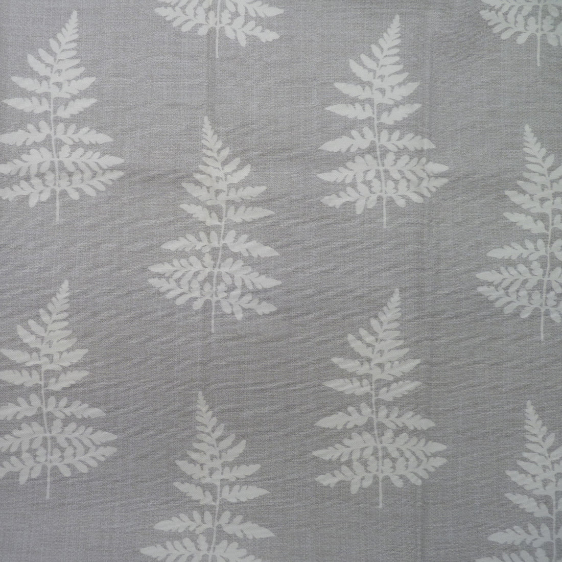 Bracken Silver EB - Roman Blind