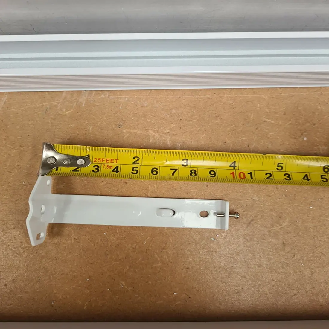 FRAME FIXING BRACKETS FOR NARROW &amp; WIDE BODIED SYSTEMS
