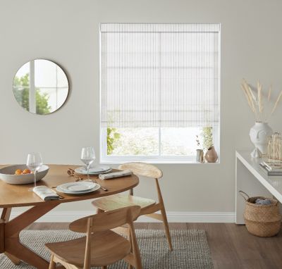 BERKELEY LINEN – ROMAN BLIND