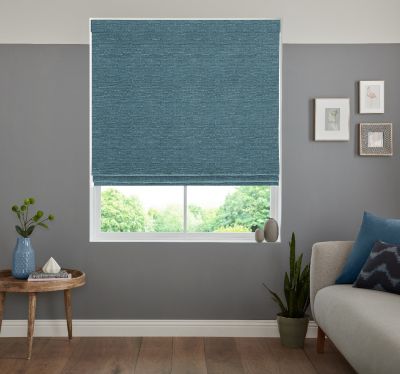 CAMILLE KINGFISHER – ROMAN BLIND
