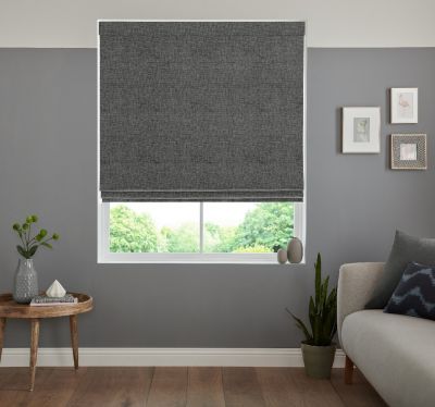 CLARA ASH – ROMAN BLIND