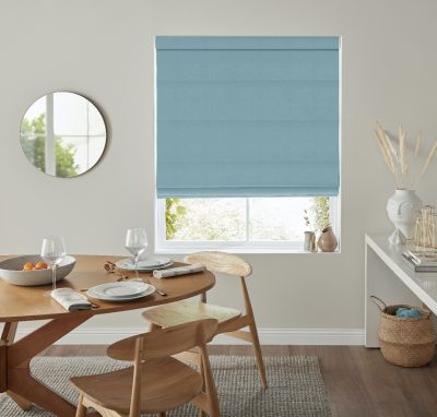 CORINNE SAGE – ROMAN BLIND