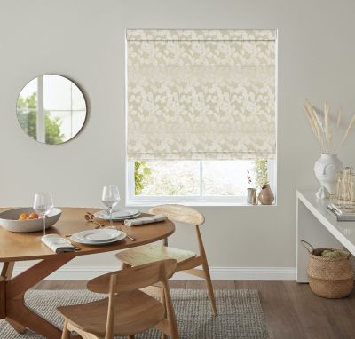 GABRIEL FAWN – ROMAN BLIND