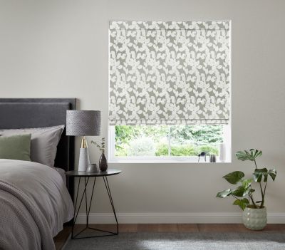 GABRIEL ICE – ROMAN BLIND