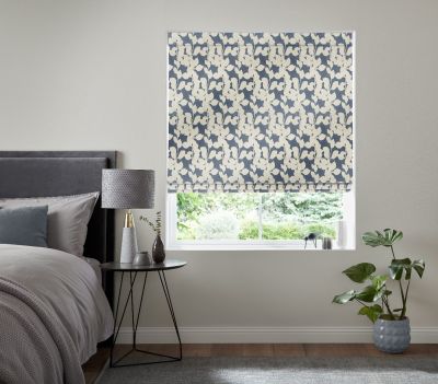 GABRIEL INDIGO – ROMAN BLIND