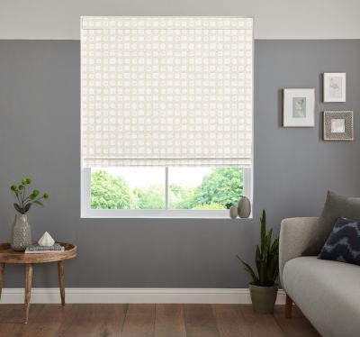 HARVEY IVORY – ROMAN BLIND