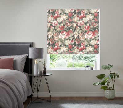 LEONORA SCARLET – ROMAN BLIND