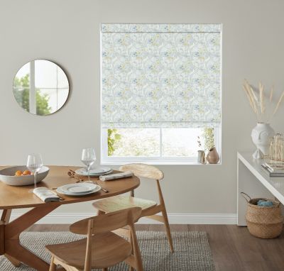 MAUDE SILVER – ROMAN BLIND